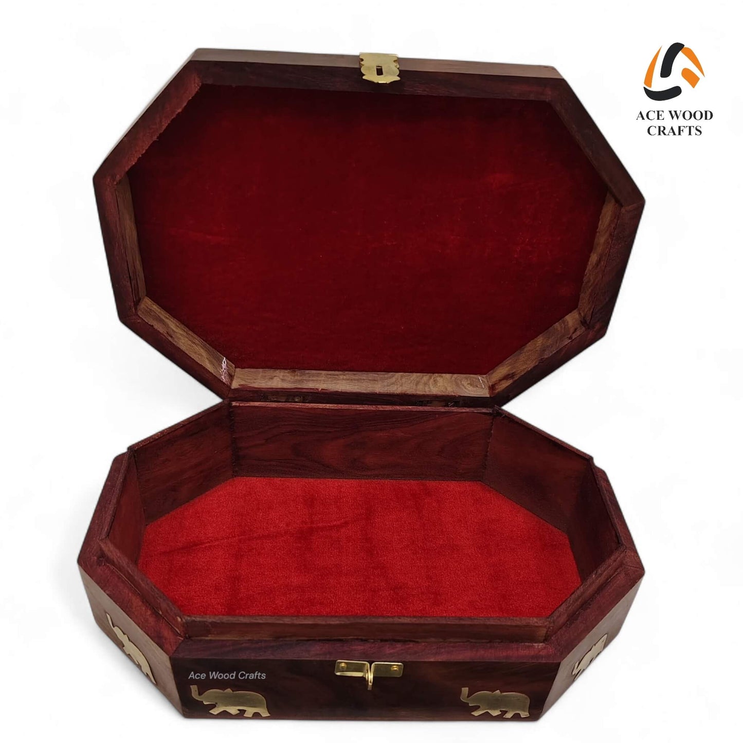 Closeup of the hand-carved ribbed wood texture and side profile.