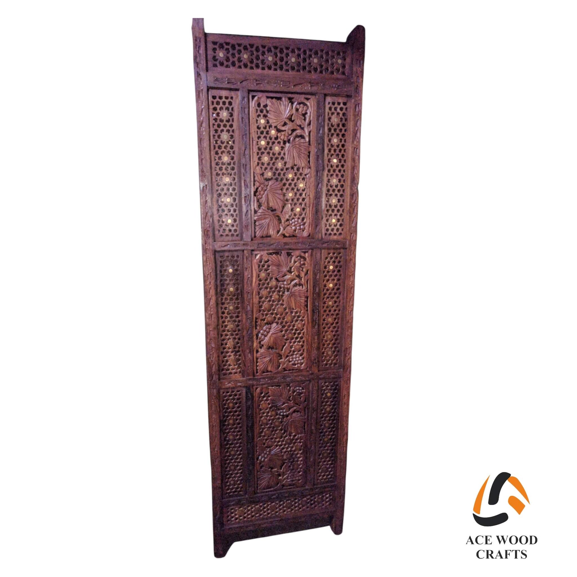 Vertical close-up of a single panel highlighting the deep relief grapevine and leaf carving.