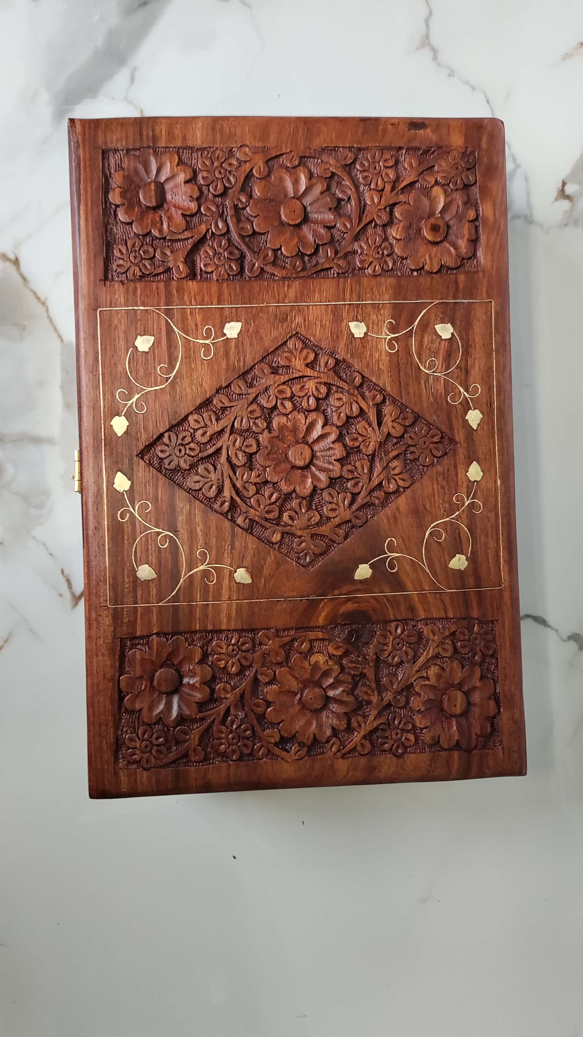 Set of two grooved wooden trays showing both square and rectangular size options.